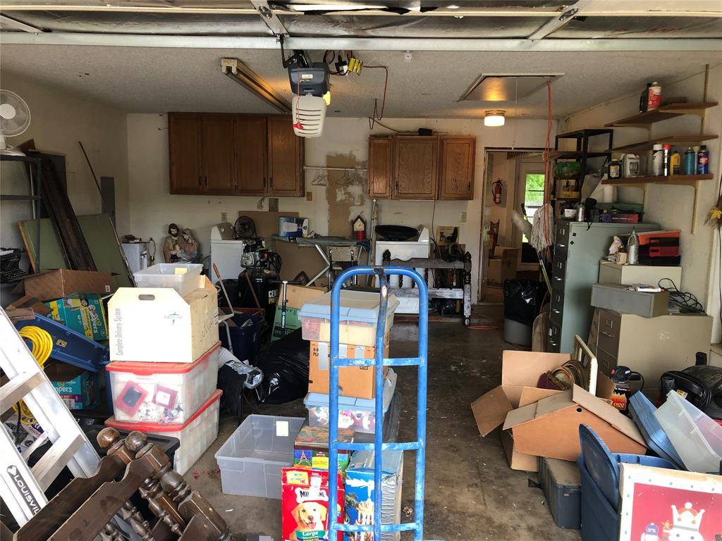 1211 Corvadura Street, Graham, TX 76450