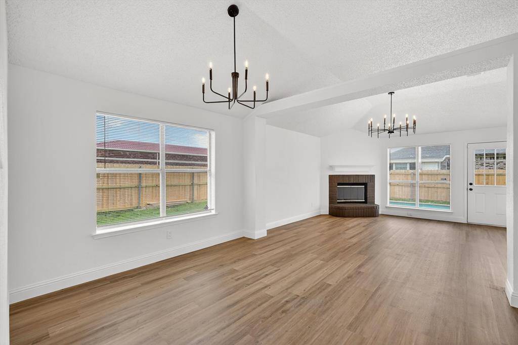 8194 Waterside Trail, Fort Worth, TX 76137