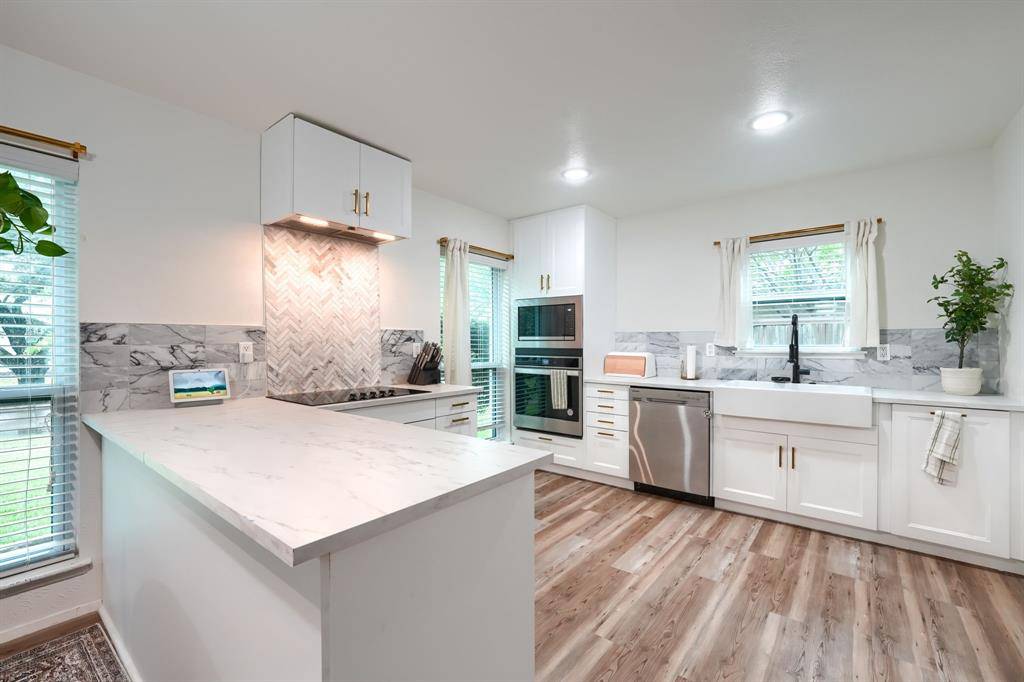 1837 Paxton Drive, Carrollton, TX 75007