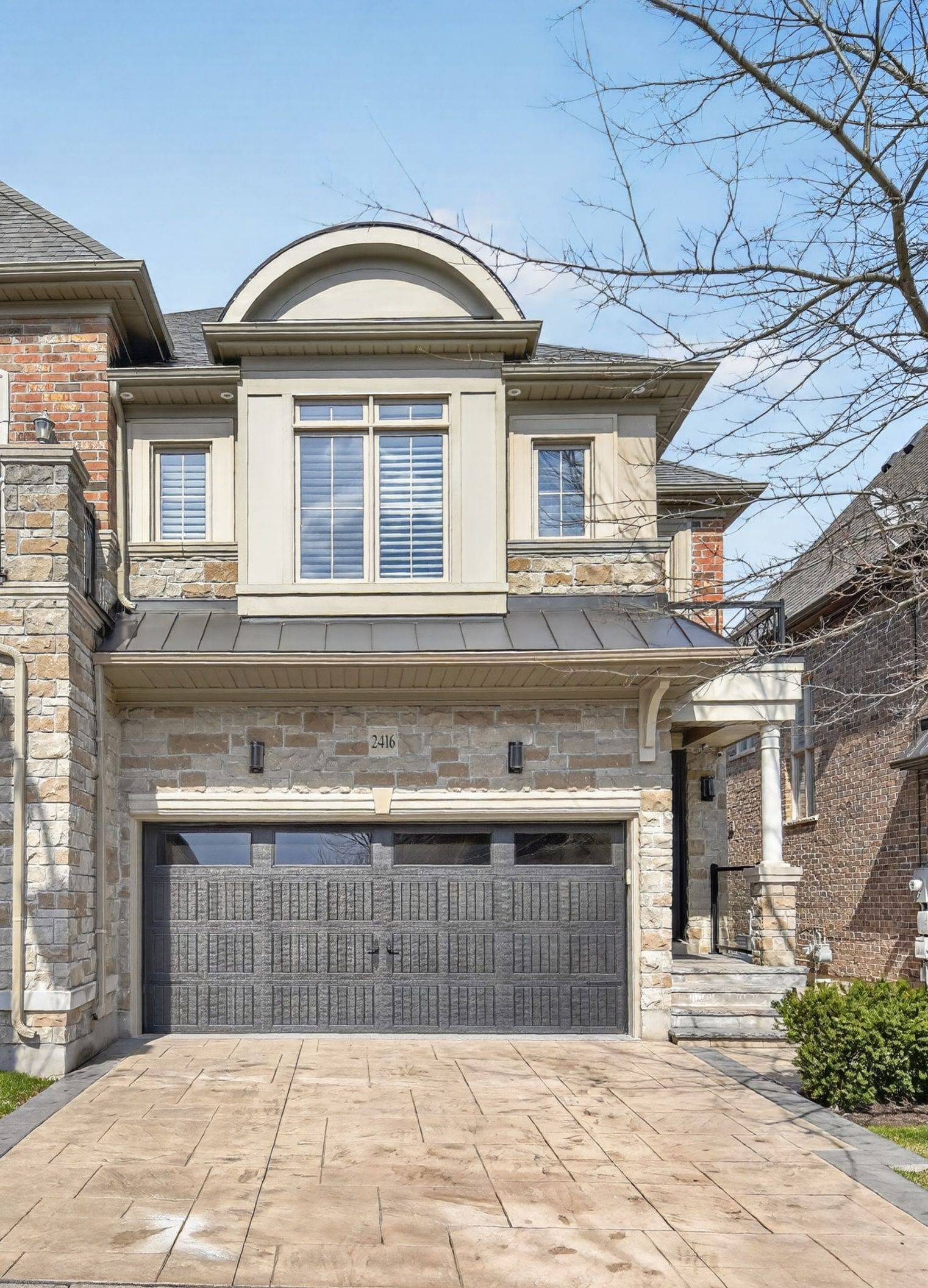 2416 Village Common, Oakville, ON L6M 0S2