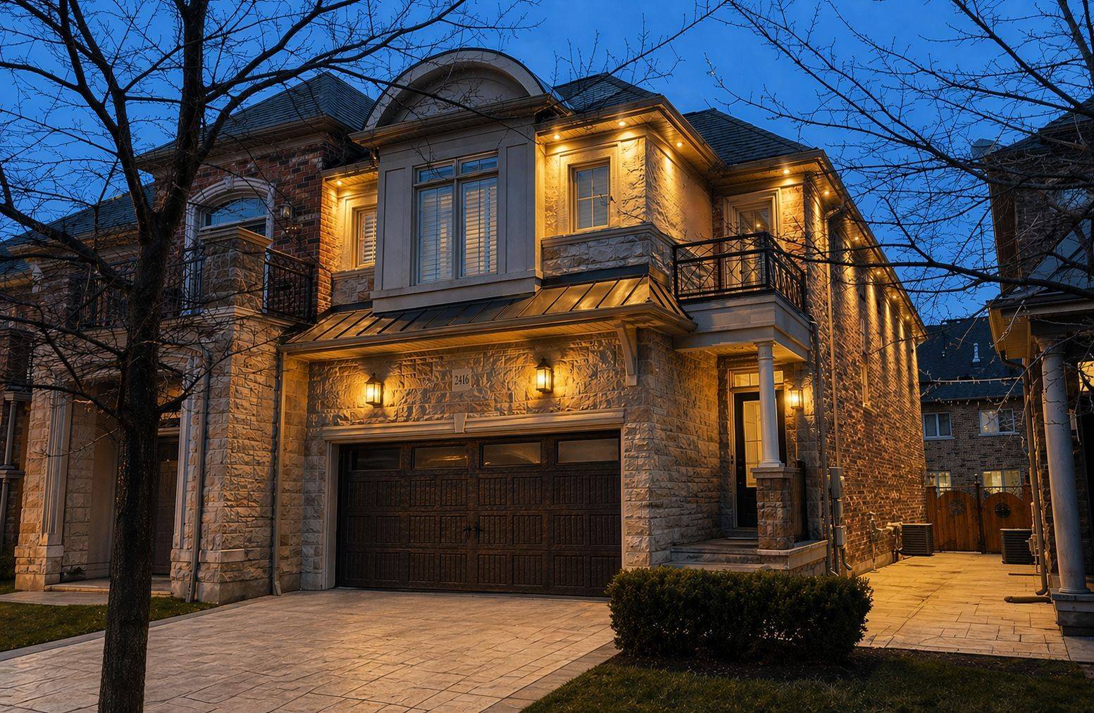 2416 Village Common, Oakville, ON L6M 0S2