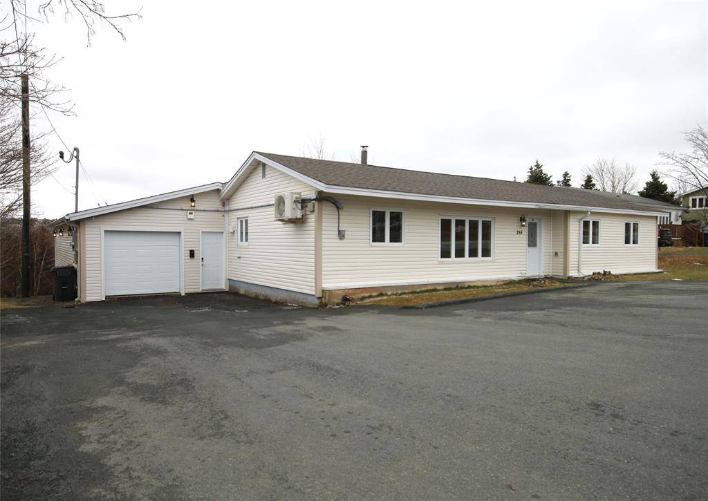 255 Fowlers Road, Conception Bay South, NL A1W 4H9