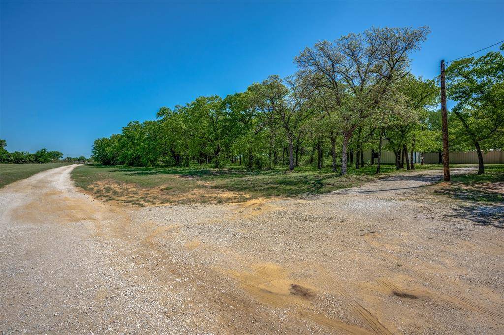 119 Private Road 1186, Decatur, TX 76234