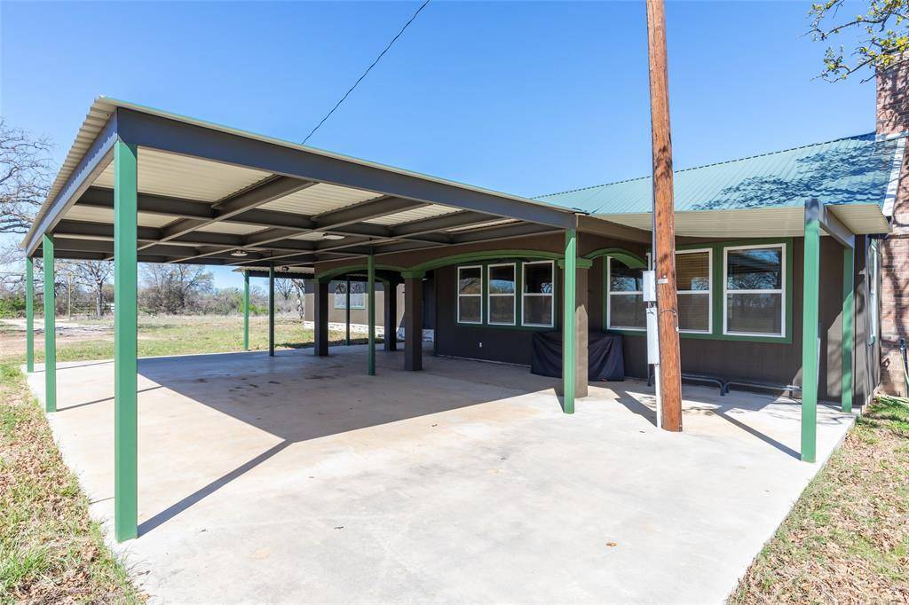 15100 CR  129, Brownwood, TX 76801