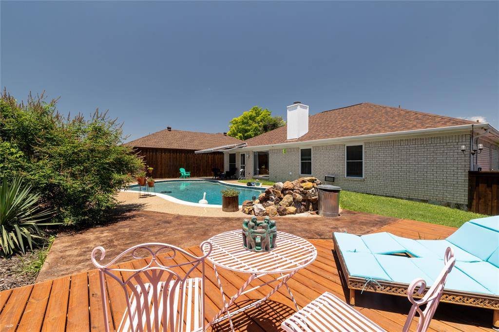 874 Havenbrook Drive, Arlington, TX 76001