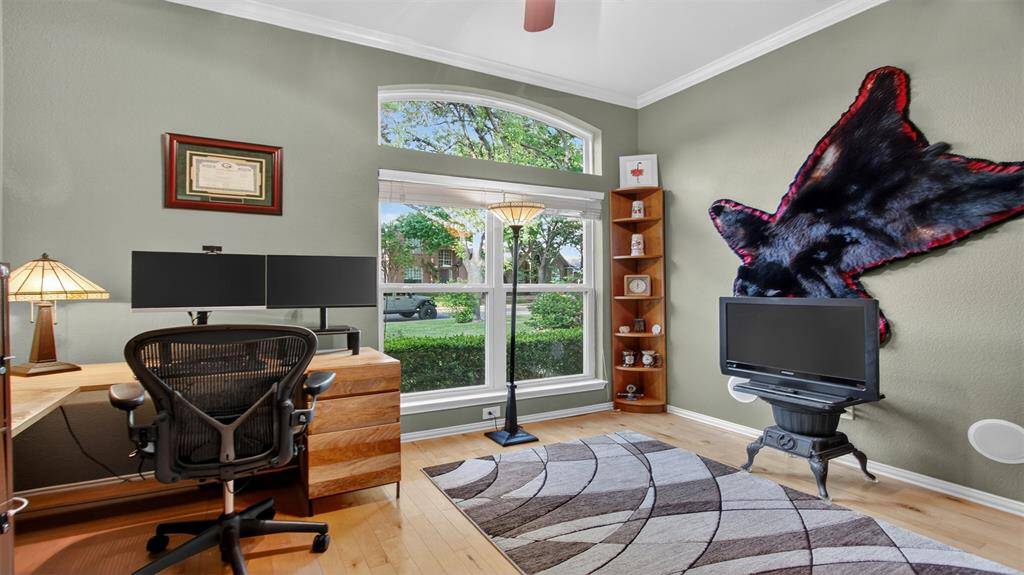 4144 Briarbend Road, Dallas, TX 75287