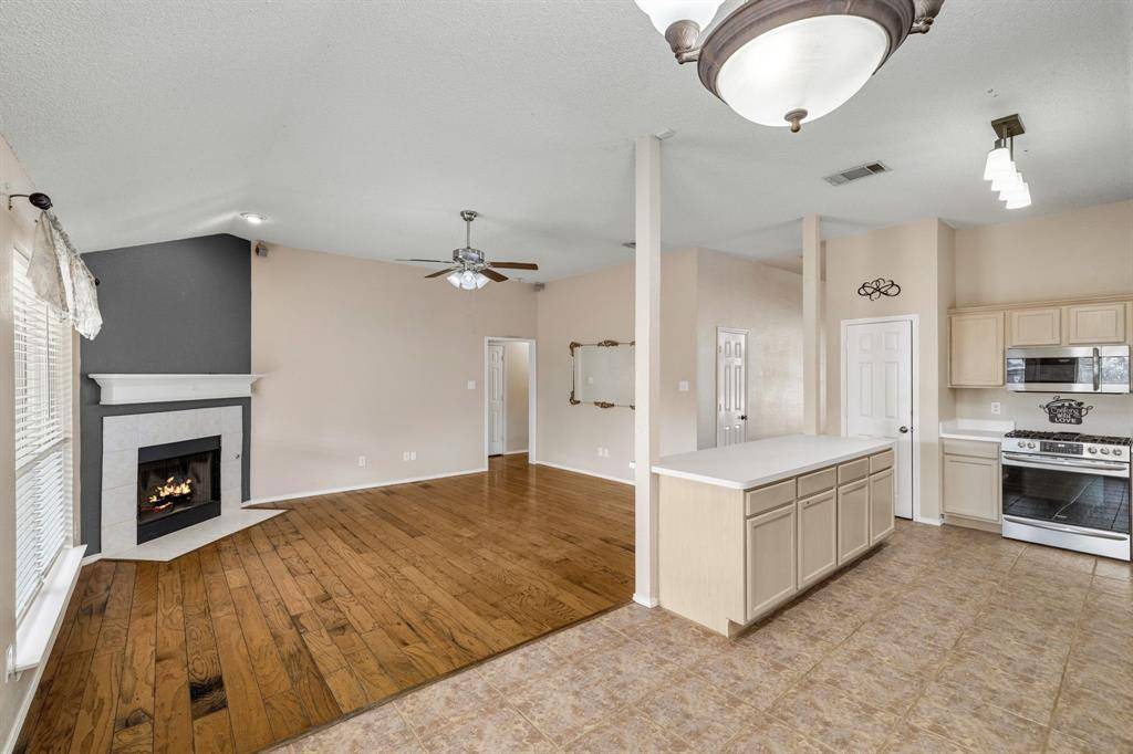 9881 Cambridge Drive, Frisco, TX 75035