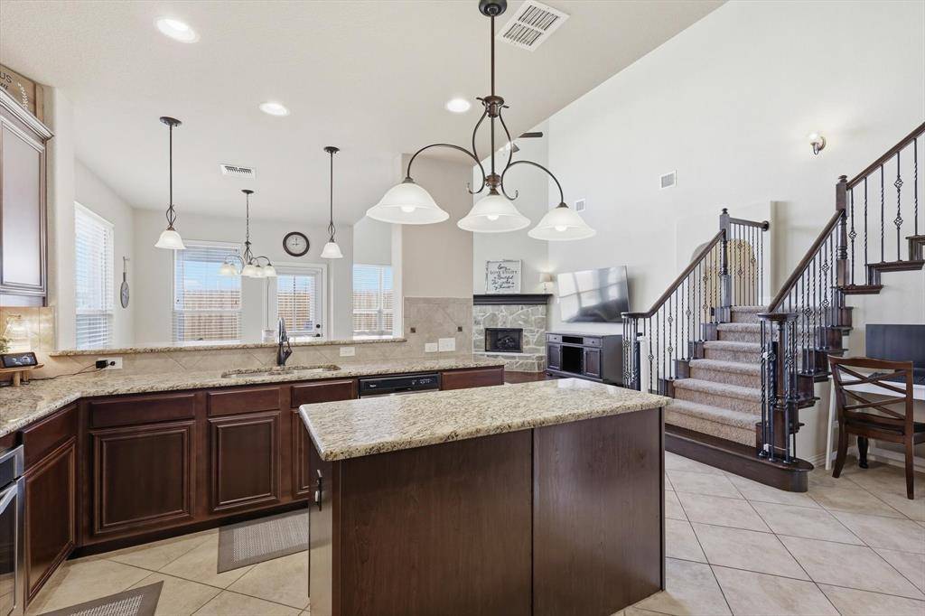 1029 Albany Drive, Fort Worth, TX 76131