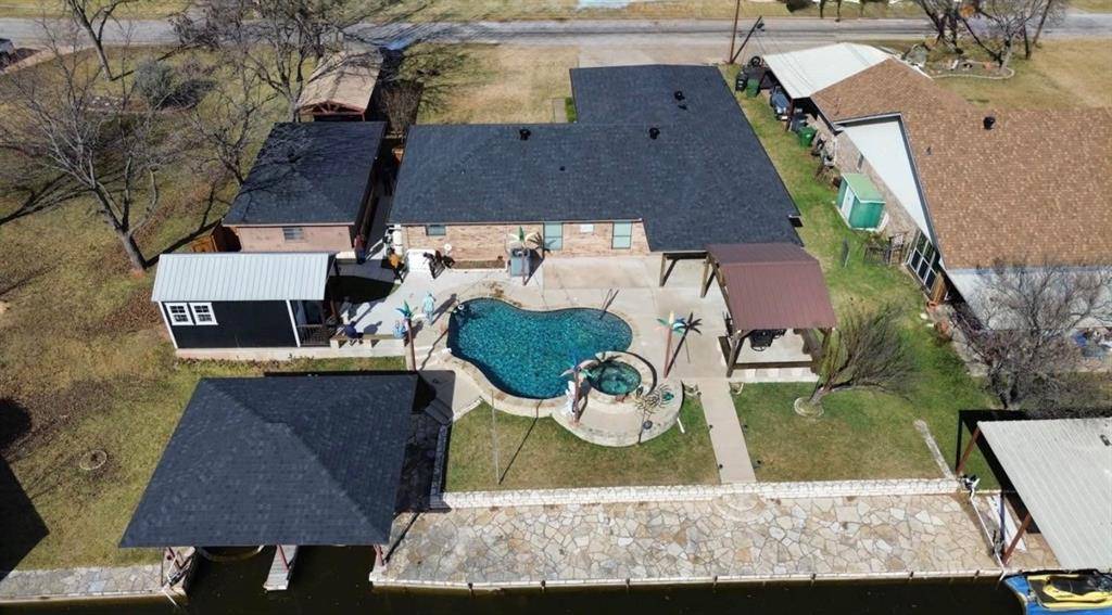 3702 Lake Vista Court, Granbury, TX 76049