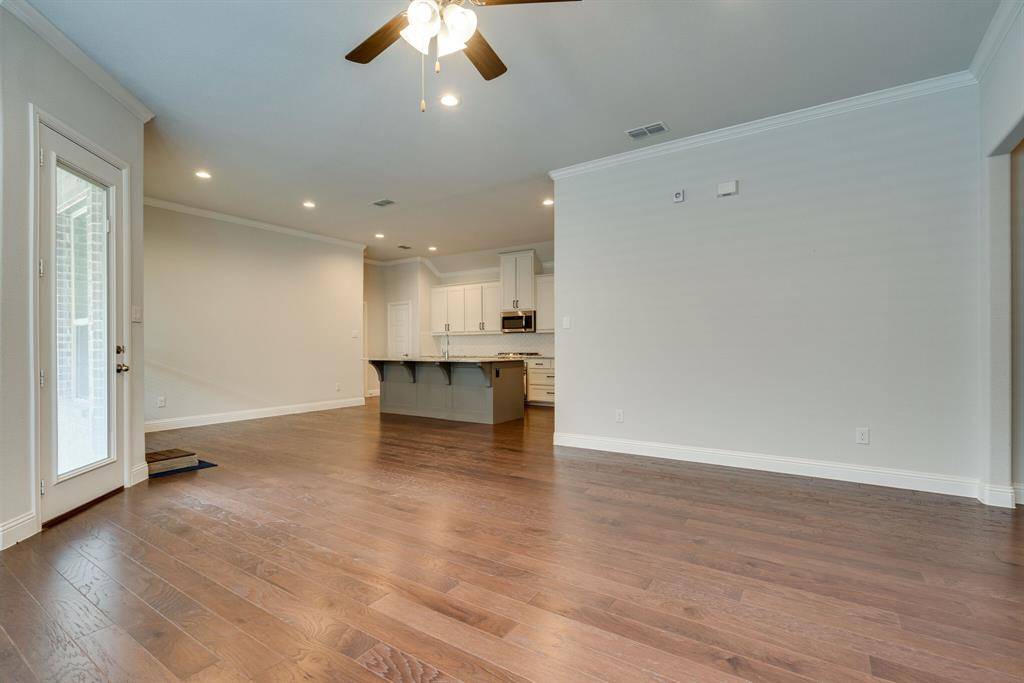 605 Boardwalk Way, Argyle, TX 76226