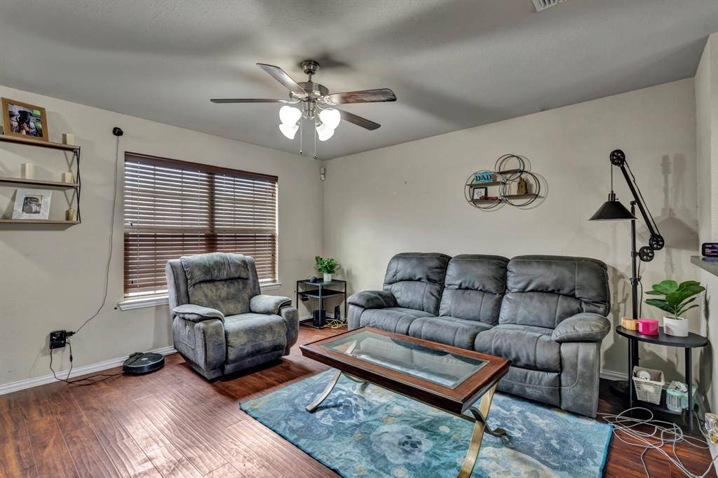 1501 Sierra Estate Trail, Fort Worth, TX 76119