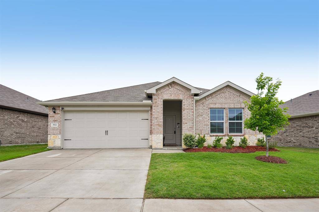 3924 Pinebluff Lane, Princeton, TX 75407
