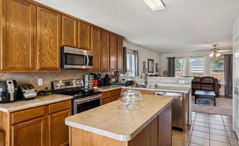 1609 Brandon Drive, Royse City, TX 75189