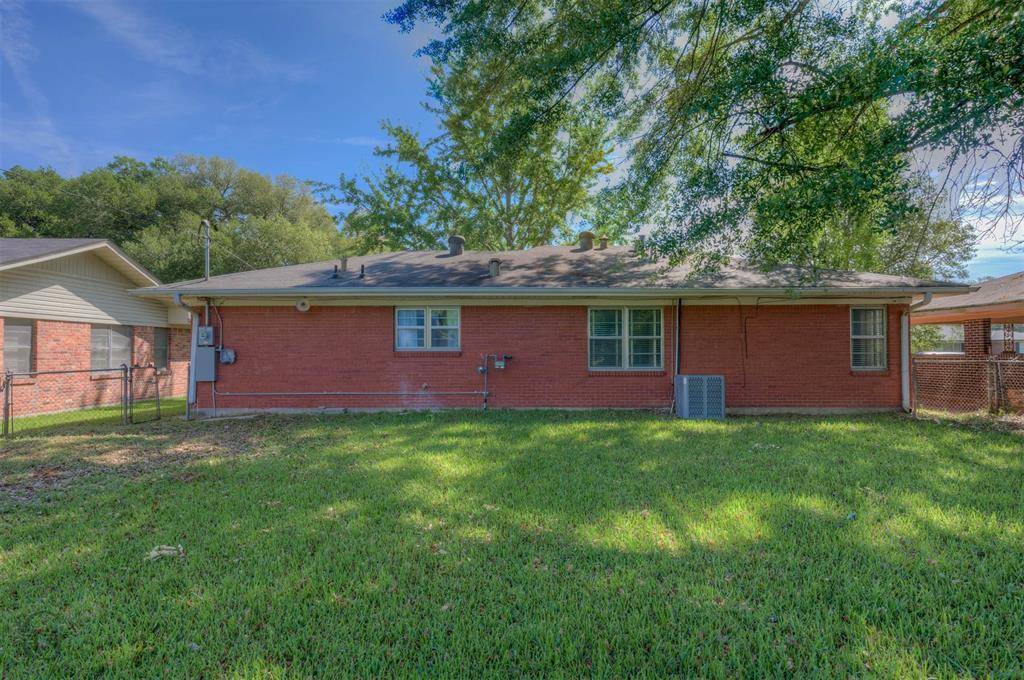 2714 Bolch Street, Shreveport, LA 71104