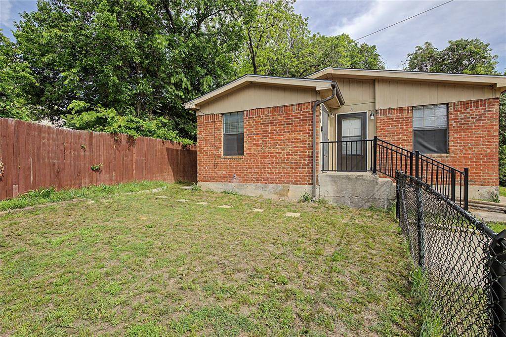 501 Byron Street, Fort Worth, TX 76114