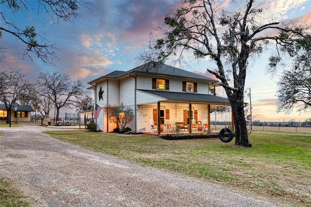 909 Grindstone Road, Brock, TX 76087