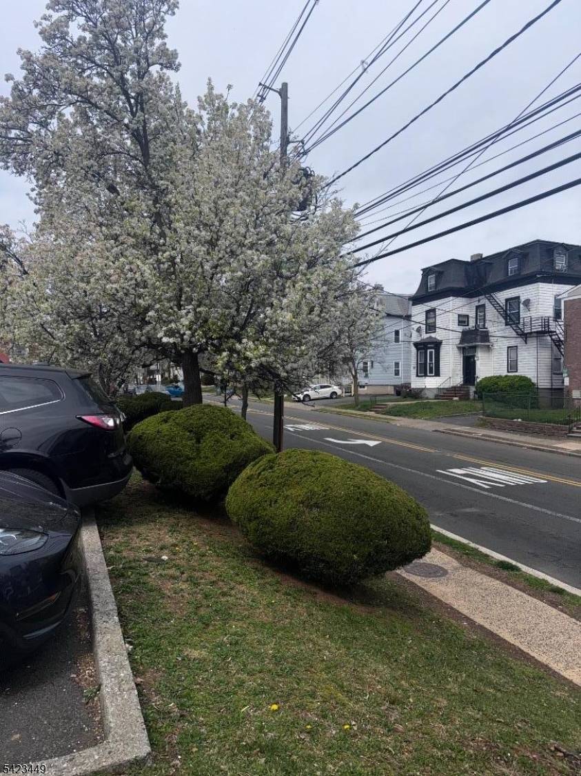 100 W Grand St, Elizabeth City, NJ 07202