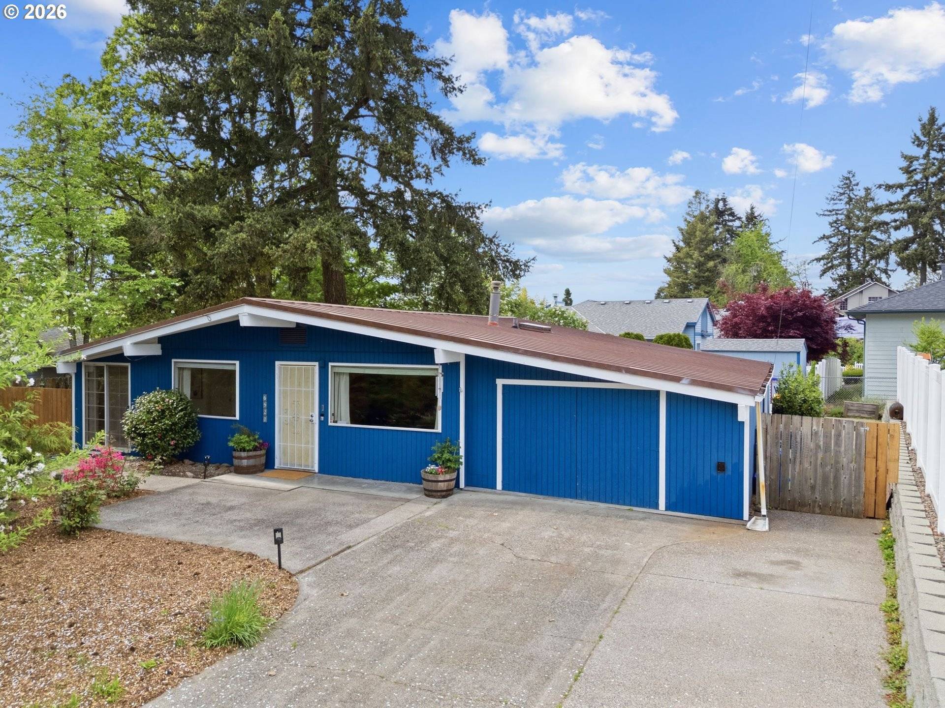 6521 GLEN ECHO AVE, Gladstone, OR 97027