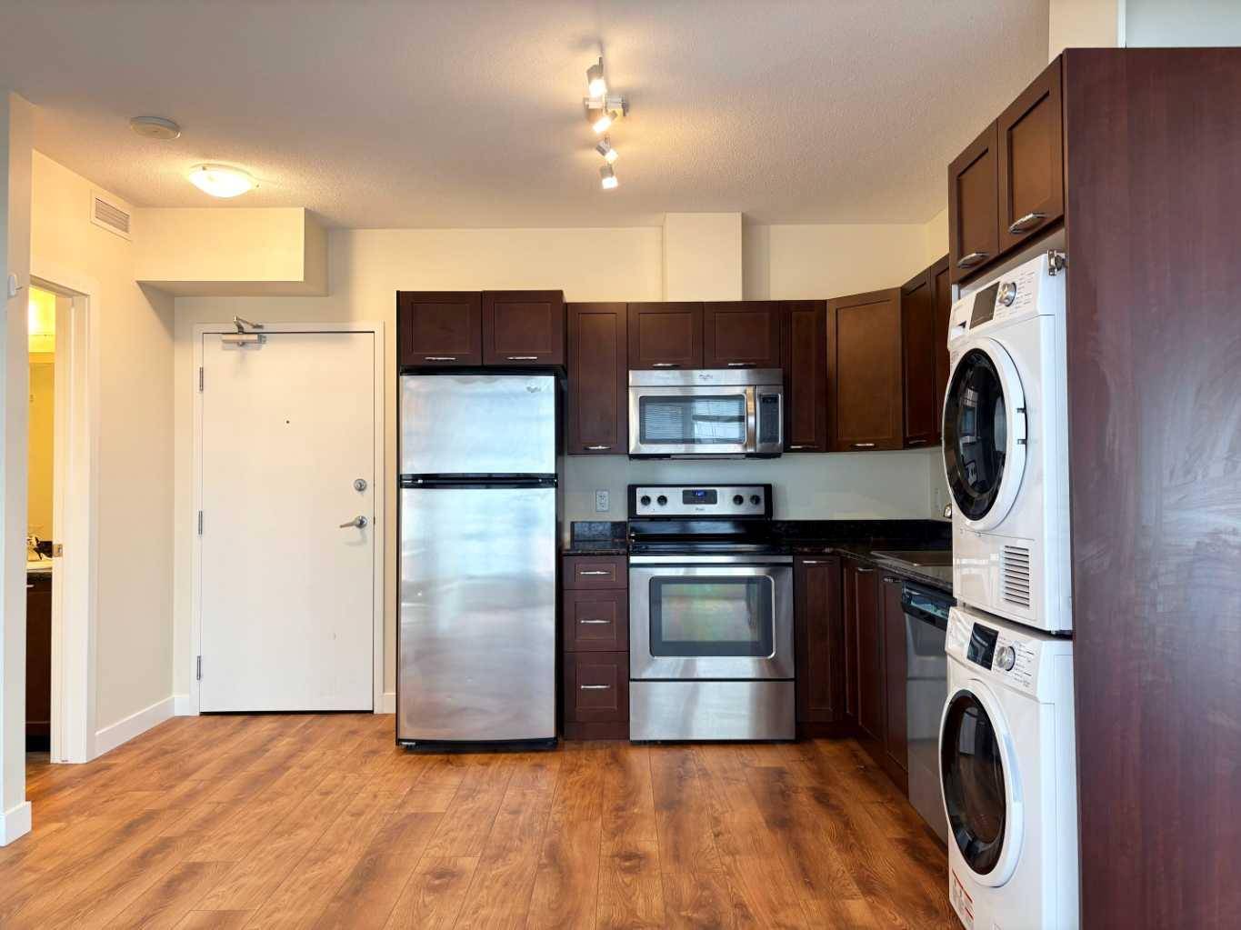 3820 Brentwood RD NW #208, Calgary, AB T2L 2L5