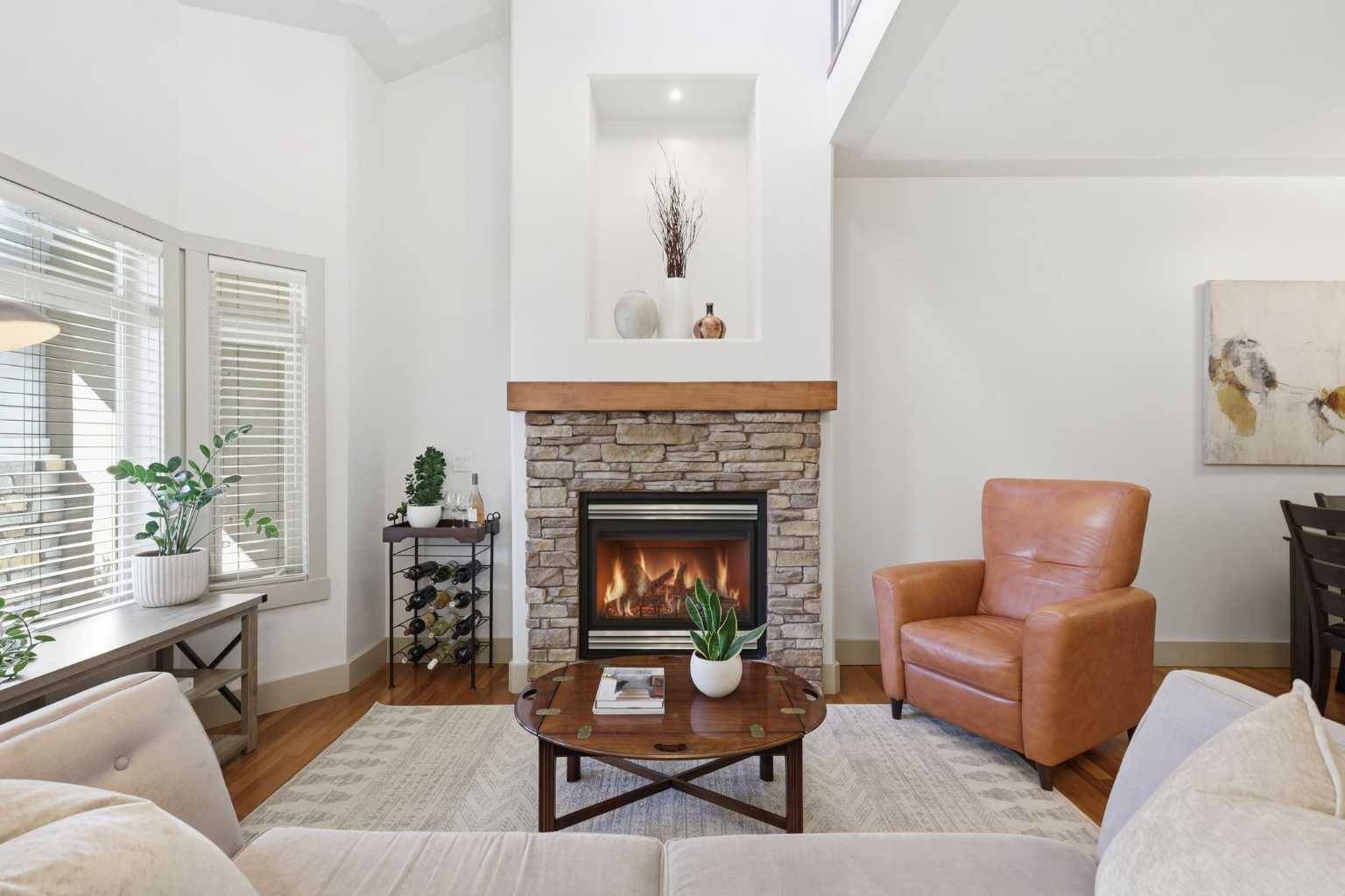 4014 Patricia LNDG SW, Calgary, AB T2T 6P4