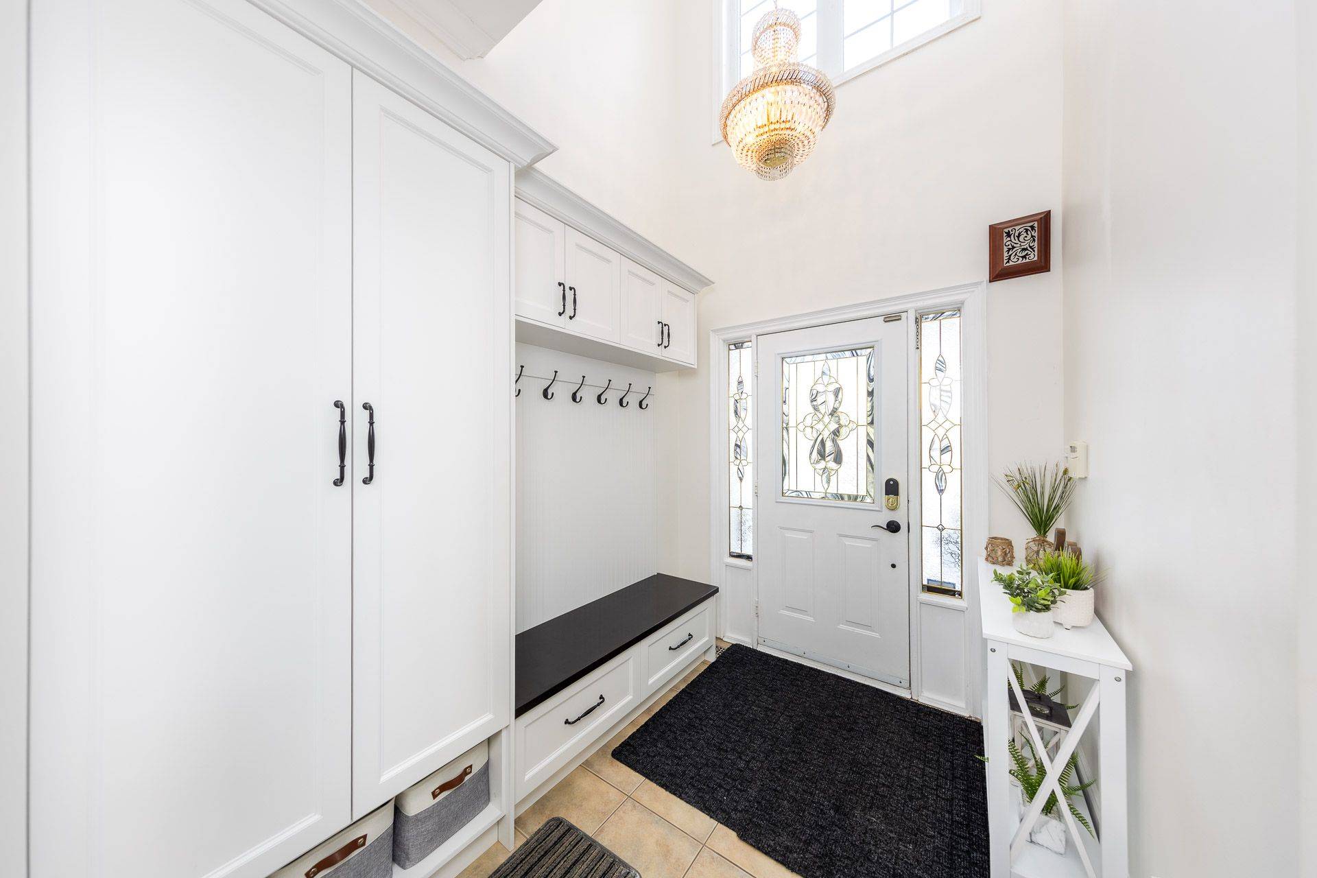 2587 Carberry WAY, Oakville, ON L6M 4R8