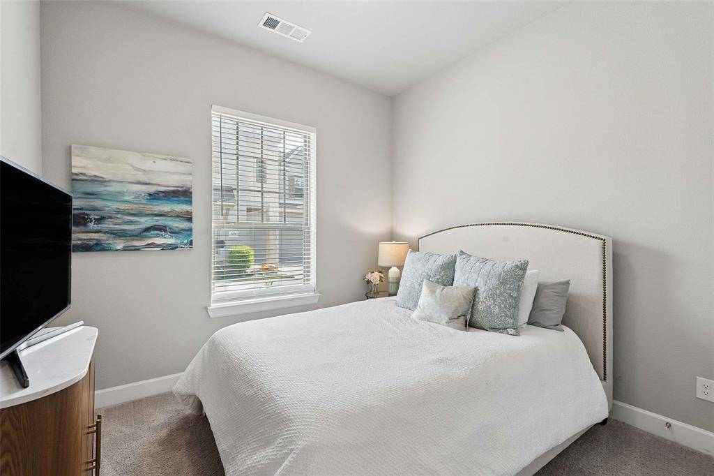 3433 Rosebud Park Lane, Dallas, TX 75229