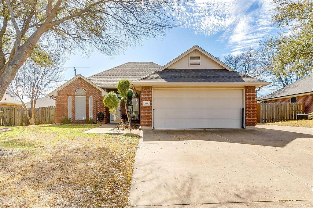 841 Park Meadow Lane, Burleson, TX 76028