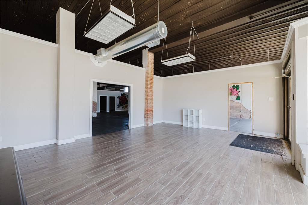 200 W 8th Street, Cisco, TX 76437