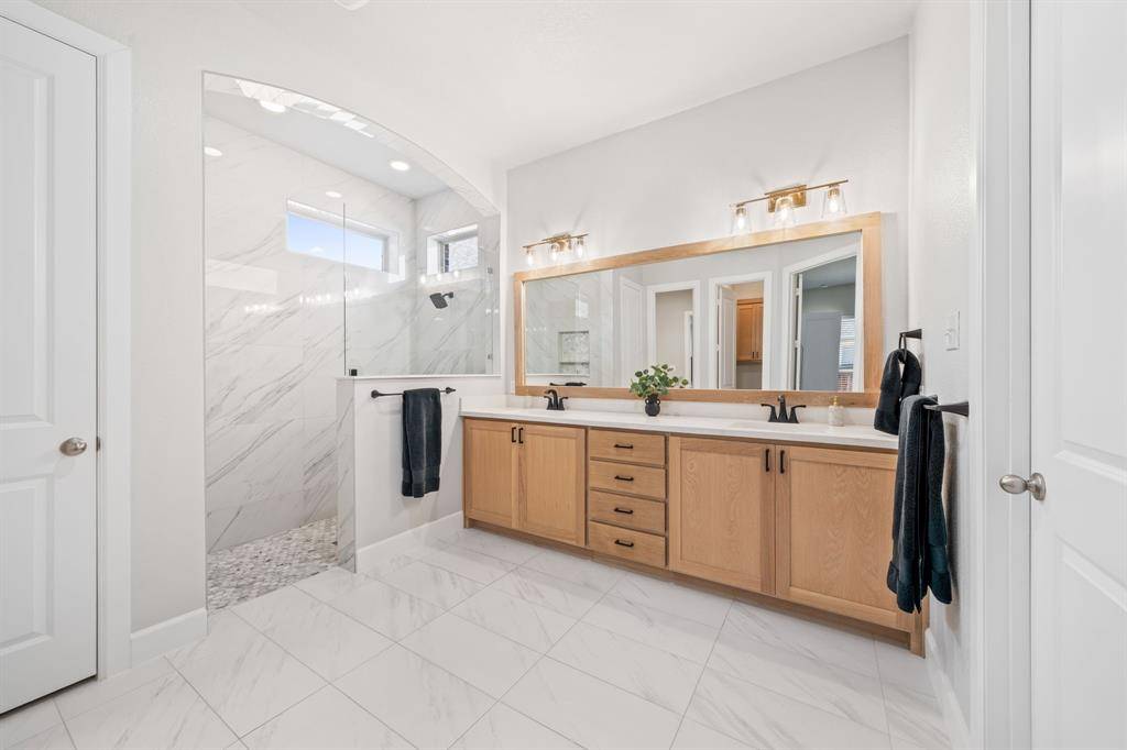 16548 Indiangrass Road, Frisco, TX 75033