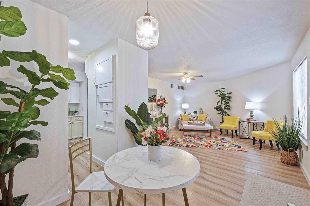 2310 Balsam Drive #B106, Arlington, TX 76006