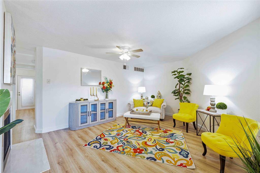 2310 Balsam Drive #B106, Arlington, TX 76006