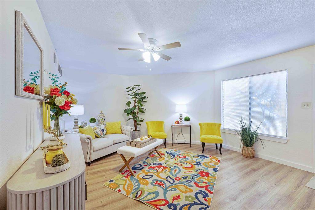 2310 Balsam Drive #B106, Arlington, TX 76006