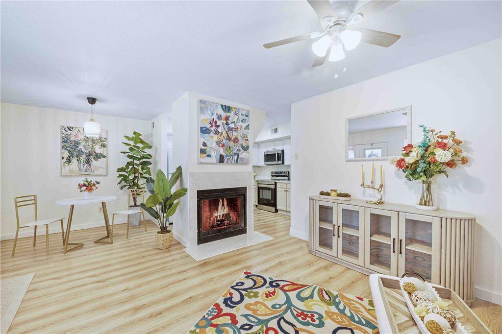 2310 Balsam Drive #B106, Arlington, TX 76006