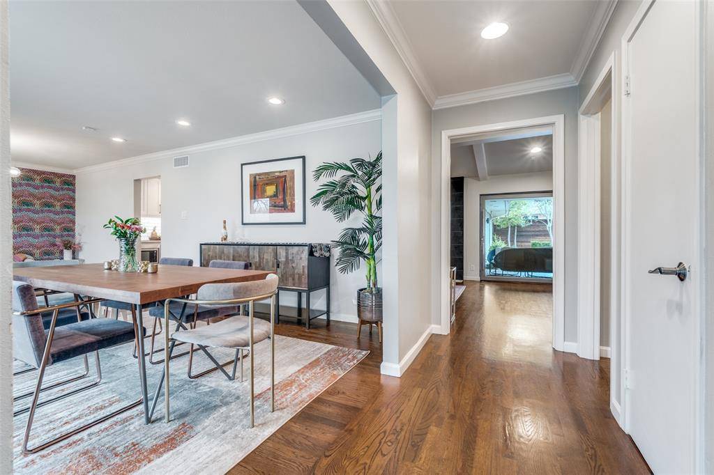 6717 Dalhart Lane, Dallas, TX 75214