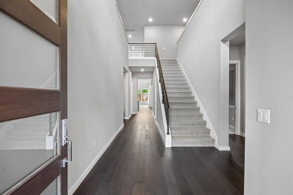 747 Laverton Drive, Frisco, TX 75036