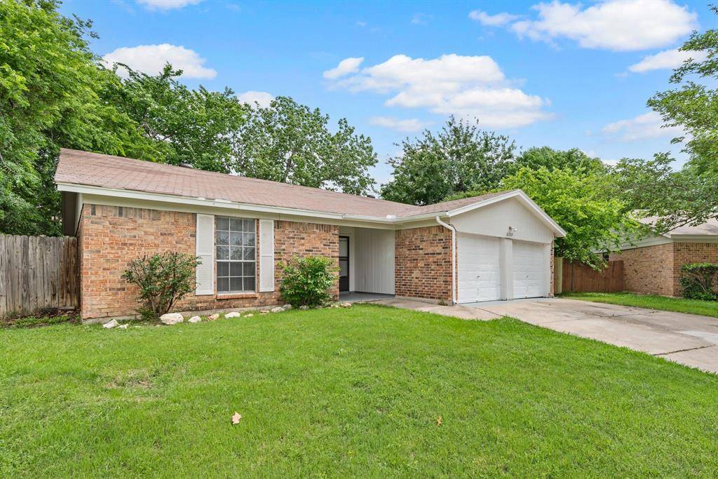 6333 Scott Court, Watauga, TX 76148