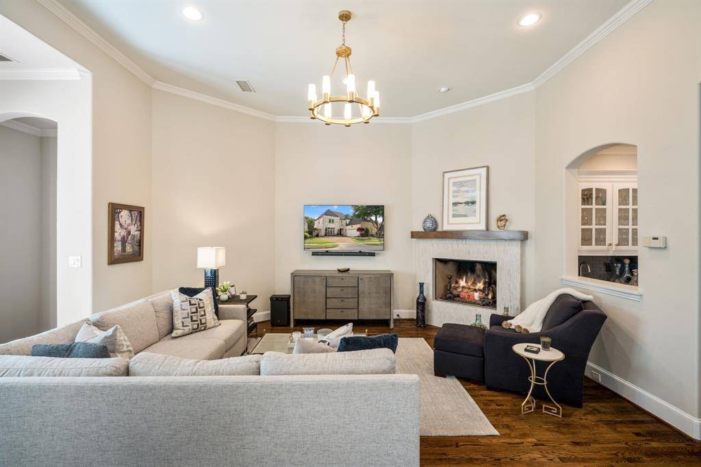 5116 Meadowside Lane, Plano, TX 75093