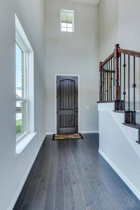 260 Lee Roy Jordan, Irving, TX 75063