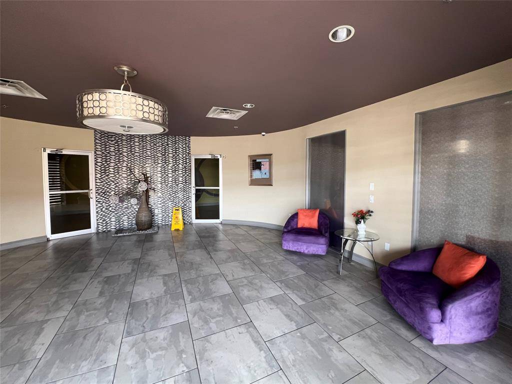 1100 W Trinity Mills Road #3015, Carrollton, TX 75006