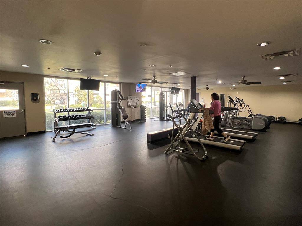 1100 W Trinity Mills Road #3015, Carrollton, TX 75006