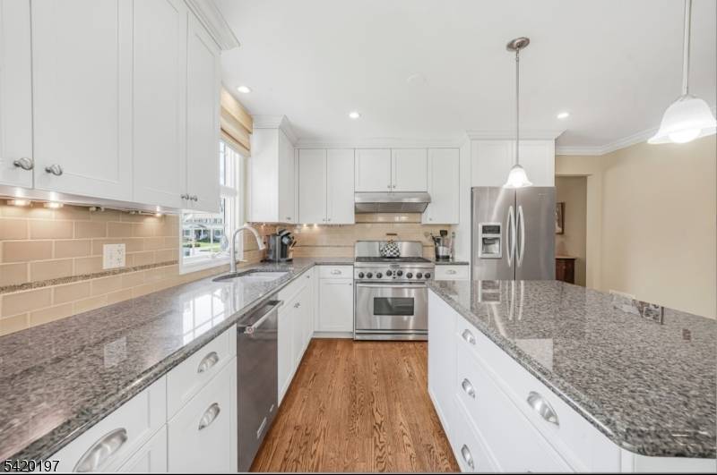 13 Flanders Drive, Montville Twp., NJ 07045