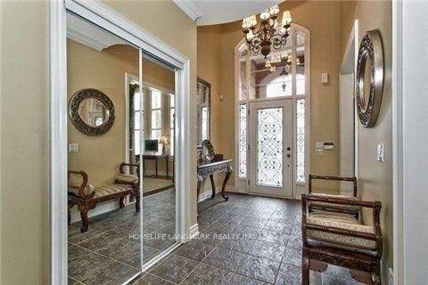 2389 Gamble RD, Oakville, ON L6H 7V6