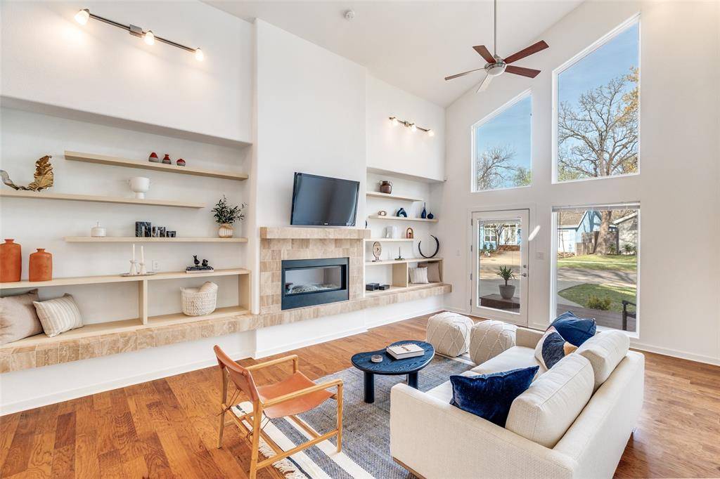 8702 San Fernando Way, Dallas, TX 75218