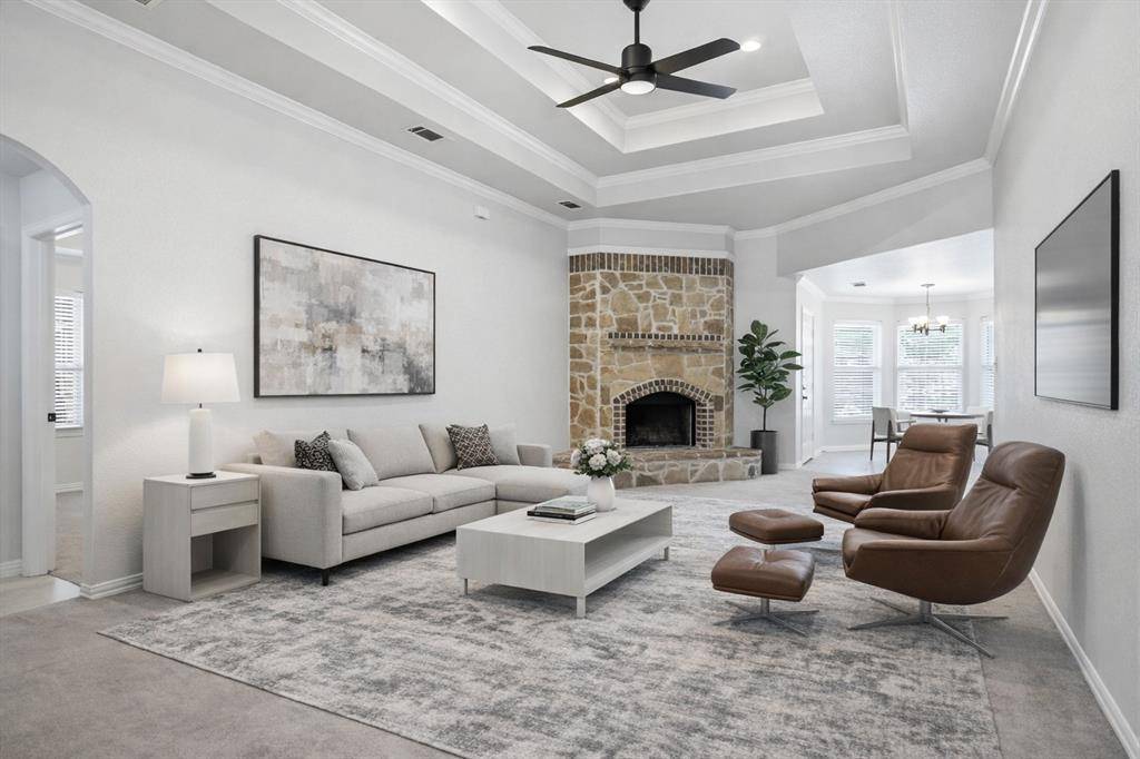 8102 Melrose Street E, White Settlement, TX 76108