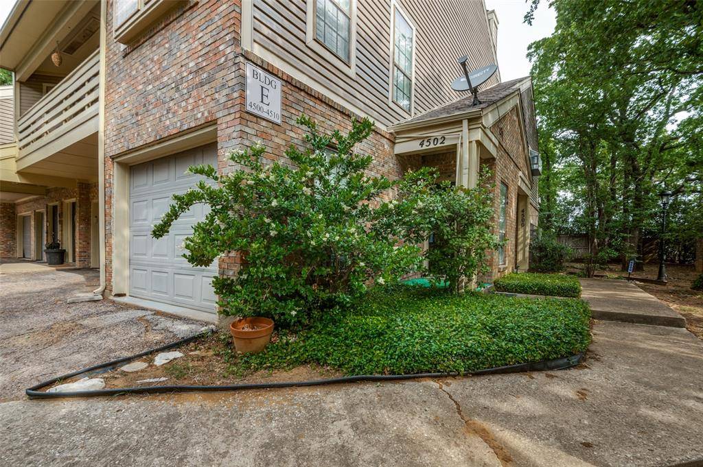 4502 Forestgate Drive, Arlington, TX 76017