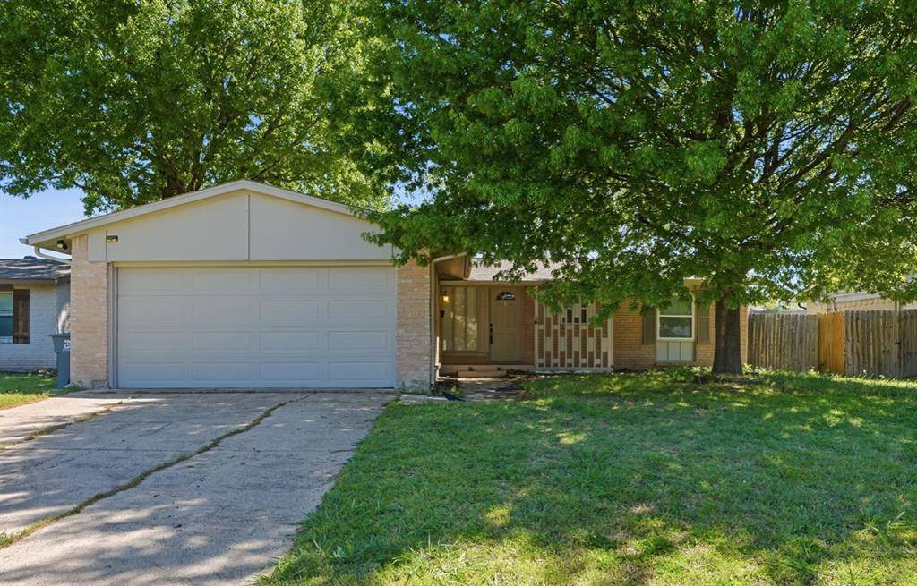 8660 Kingspoint Drive, Dallas, TX 75238