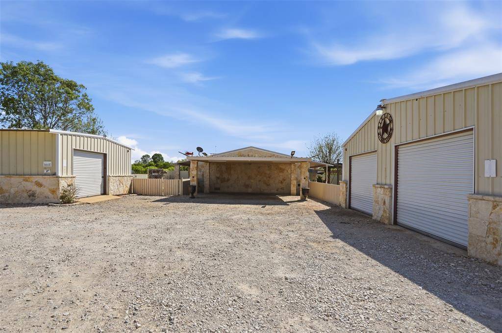 435 Gene Lee Road, Mineral Wells, TX 76067