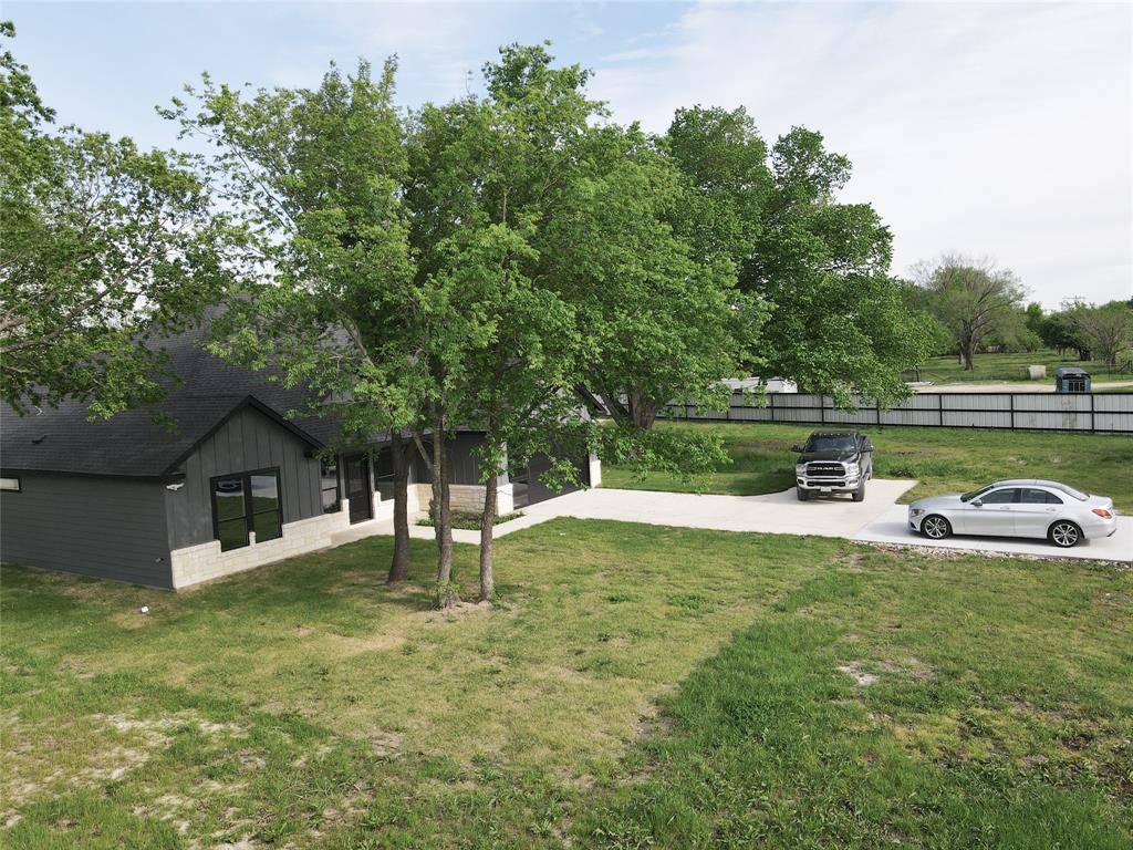 1911 US-HWY 69 Road, Greenville, TX 75401