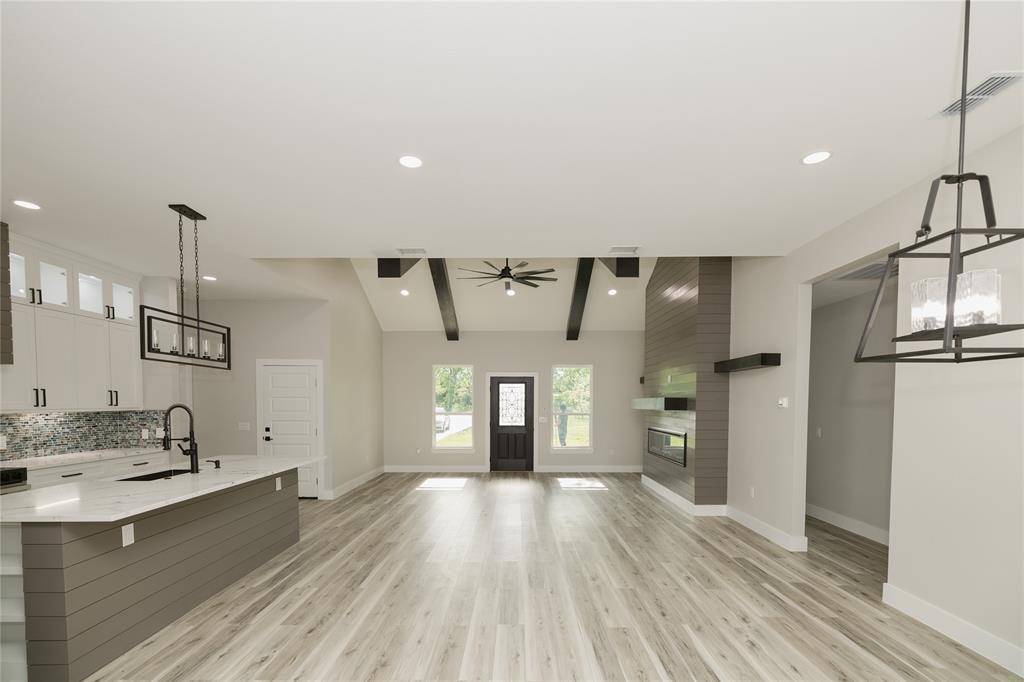 1911 US-HWY 69 Road, Greenville, TX 75401