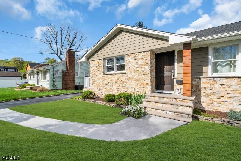 319 Myrtle Ave, Scotch Plains Twp., NJ 07076